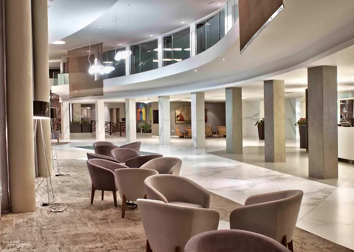 Doubletree By Hilton MaltaSpa Hotel
